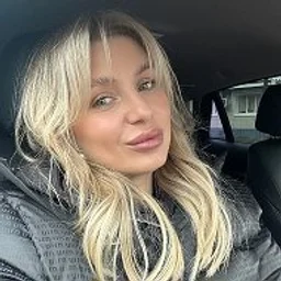 АЛИНА МАЛИ