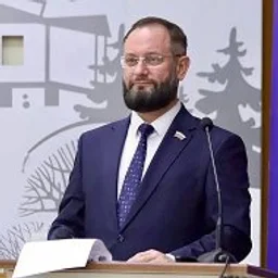 Депутат Антон ХолодоV
