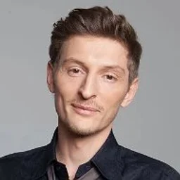 Павел Воля