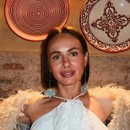 Саша Зверева