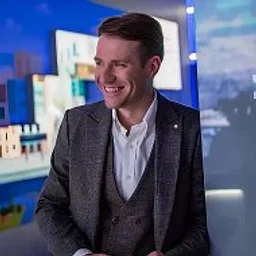 Андрей Тарасов